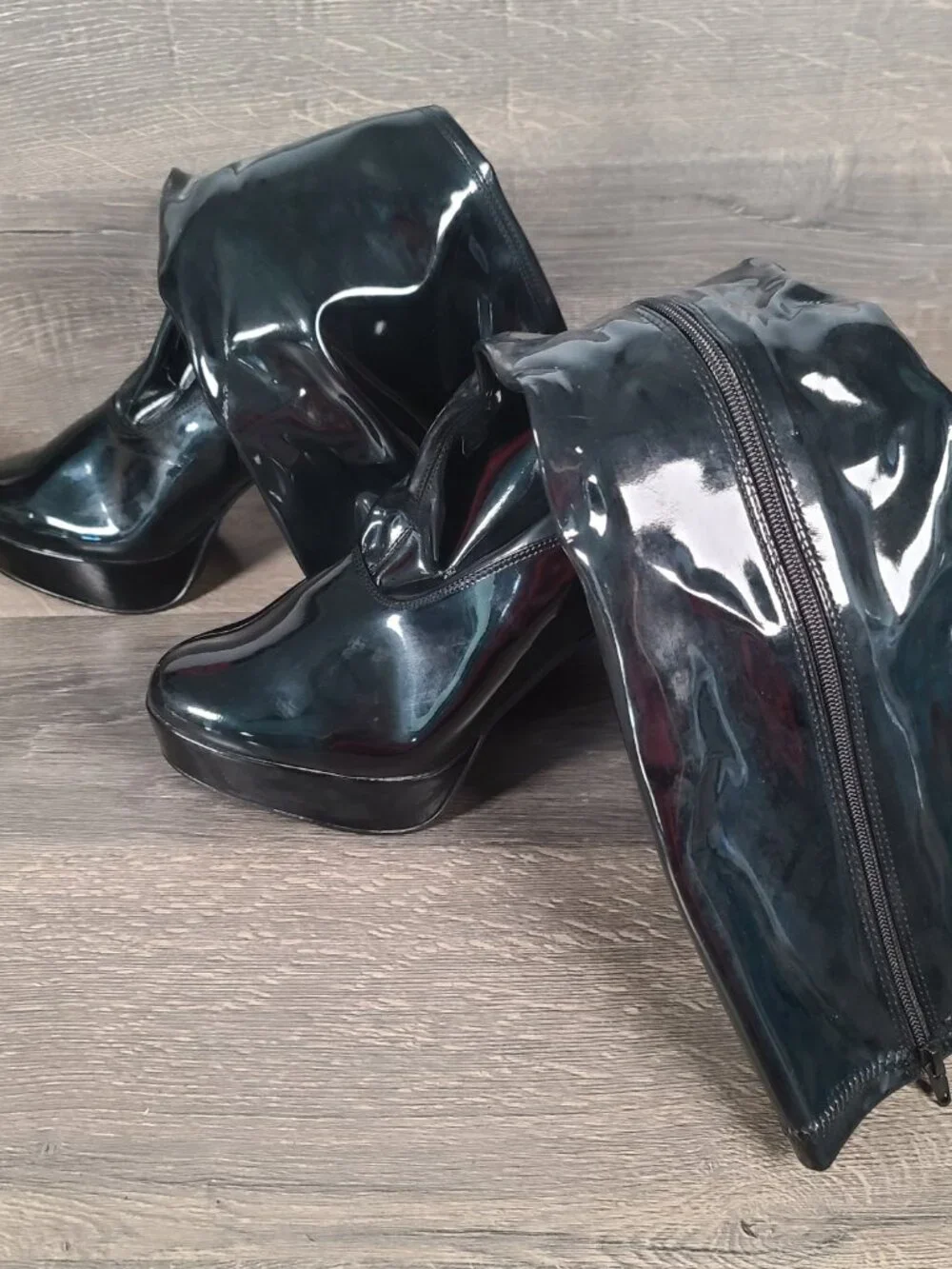 Pleaser Black Knee High Electra 2000Z Boots Size 16M
